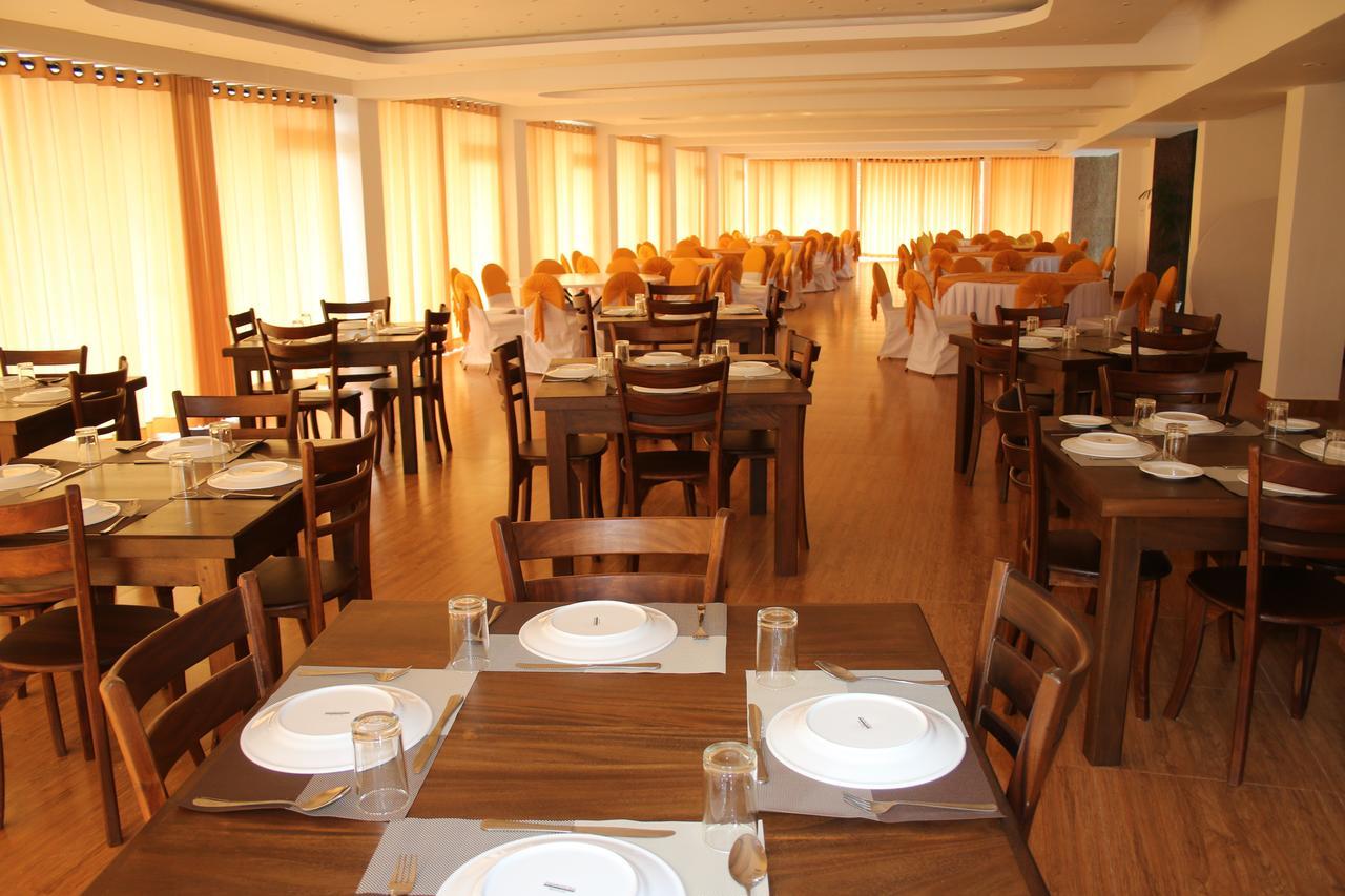 Hotel Sky View Grand Kandy Zewnętrze zdjęcie